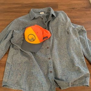 Columbia shirt & hat